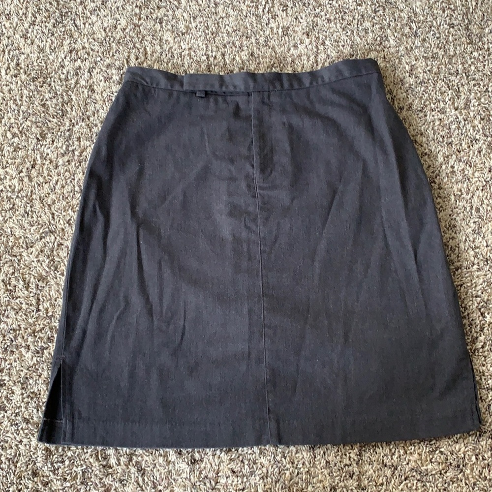 Gray skirt